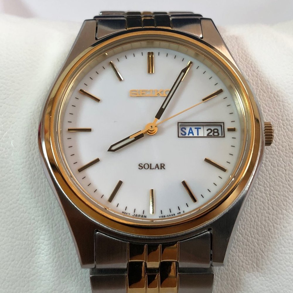 Seiko White Solar Men's Watch SNE032